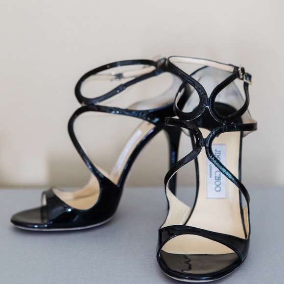 Jimmy Choo Lang
Black Patent Leather sandals - Picture 7 of 7